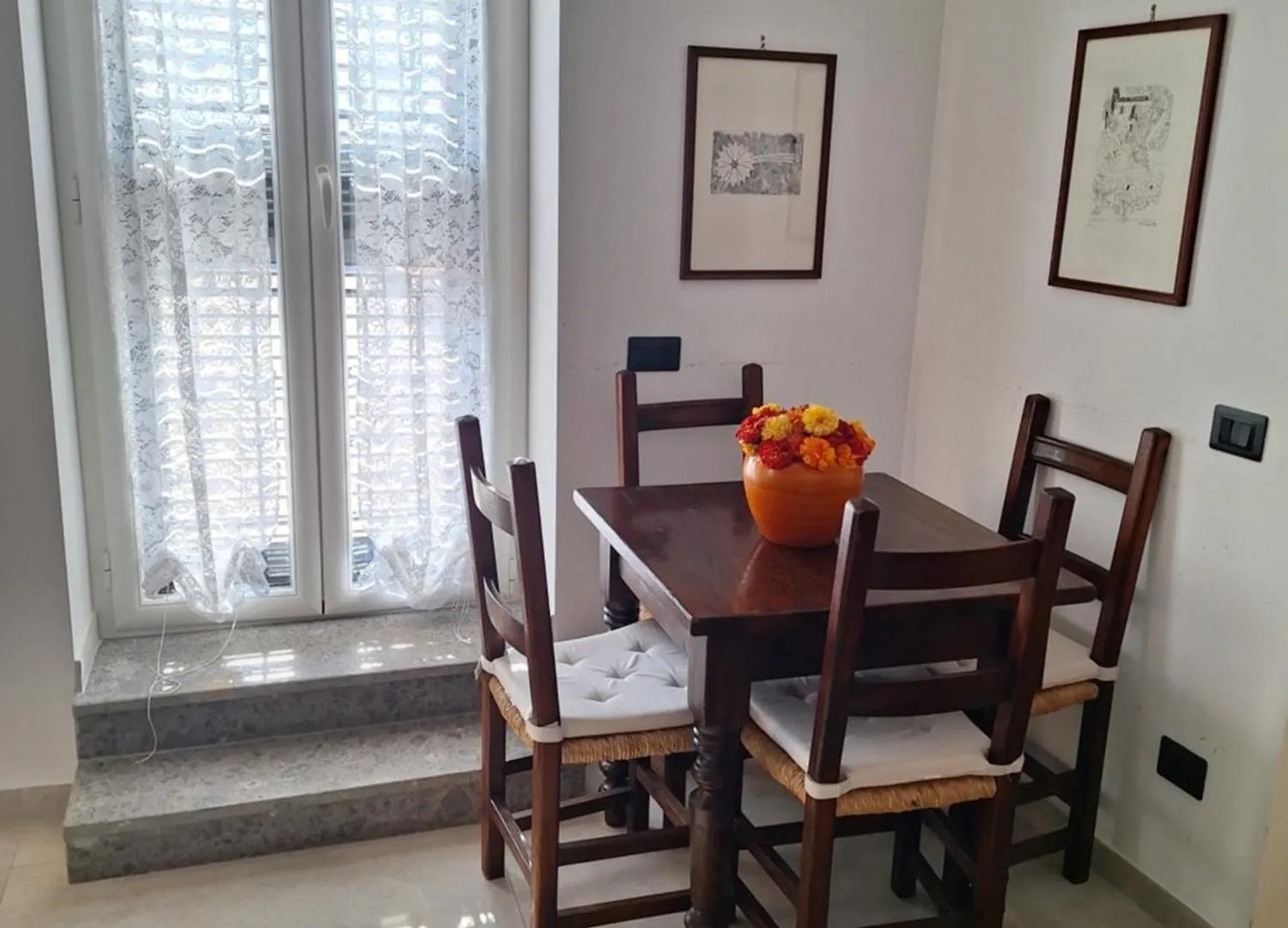 Casa Vacanze Nel Cuore Di Napoli 나폴리