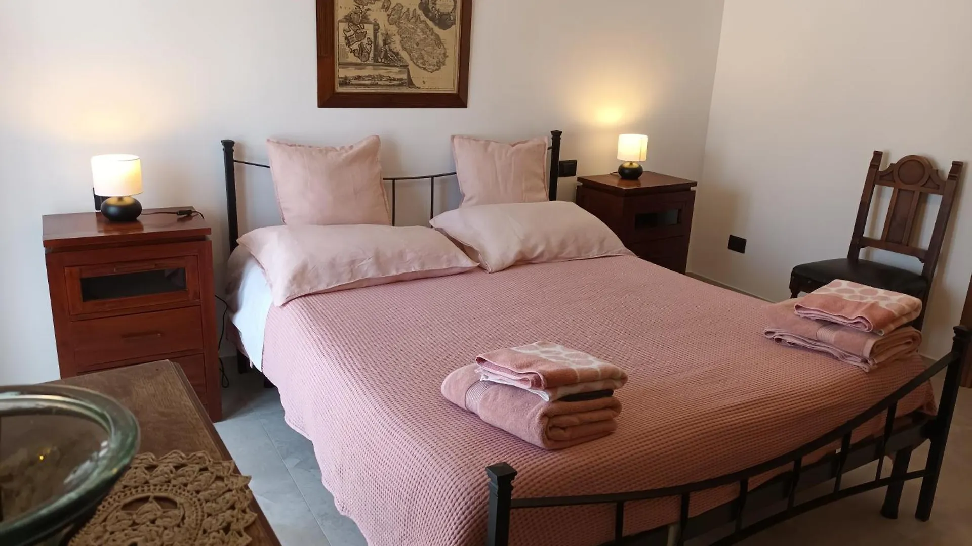 Casa Vacanze Nel Cuore Di Napoli 0*, Naples Italy